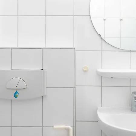 Haus Roland, 11 * Zinnowitz